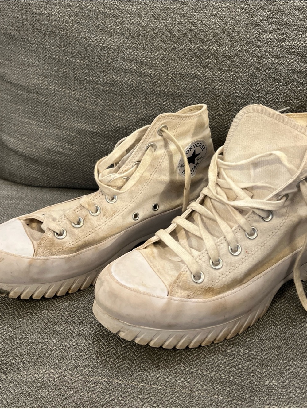 Converse Womens Sneakers White 8.5M 10.5W A00871C Chuck Taylor All Star Lugged